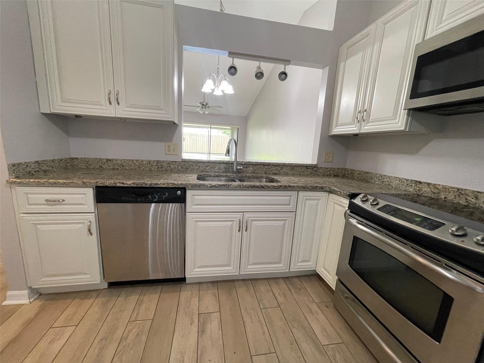 Image 7 of 15 For 12161 Sandal Creek Way