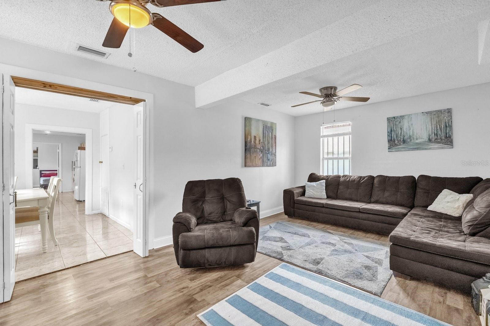 Image 3 of 16 For 425 Observatory Drive