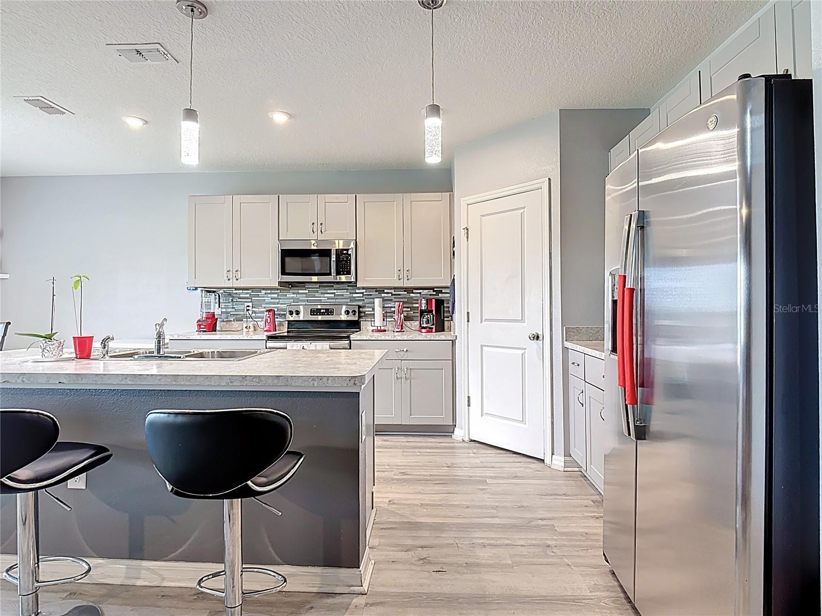 Image 12 of 60 For 402 Quarry Rock Circle