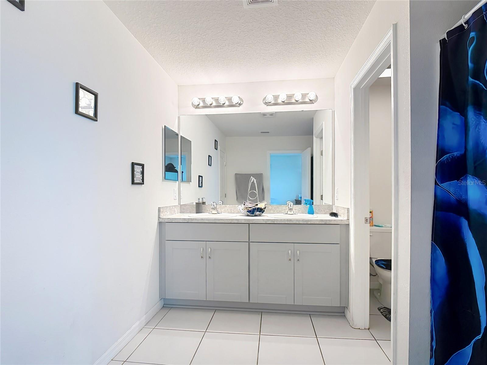 Image 34 of 60 For 402 Quarry Rock Circle