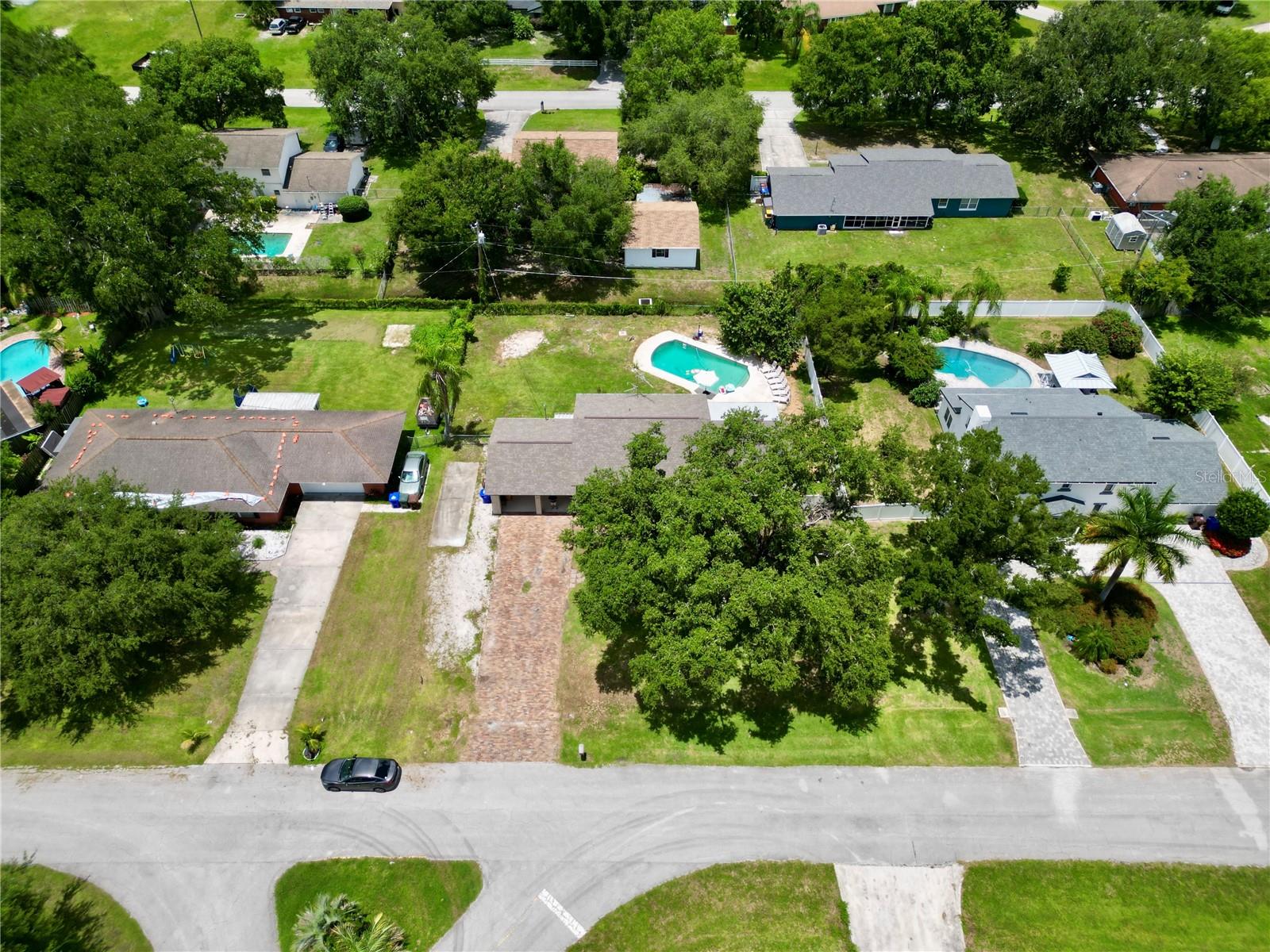 Image 30 of 31 For 2400 Sue Drive