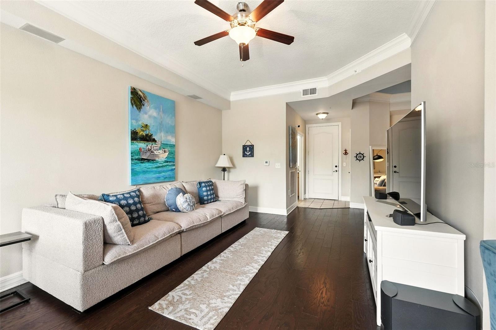 Image 11 of 46 For 501 Mirasol Circle 213