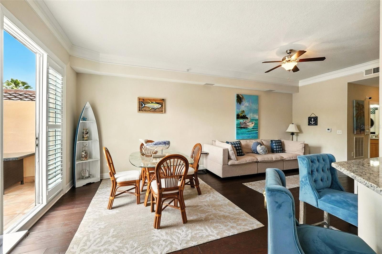 Image 14 of 46 For 501 Mirasol Circle 213
