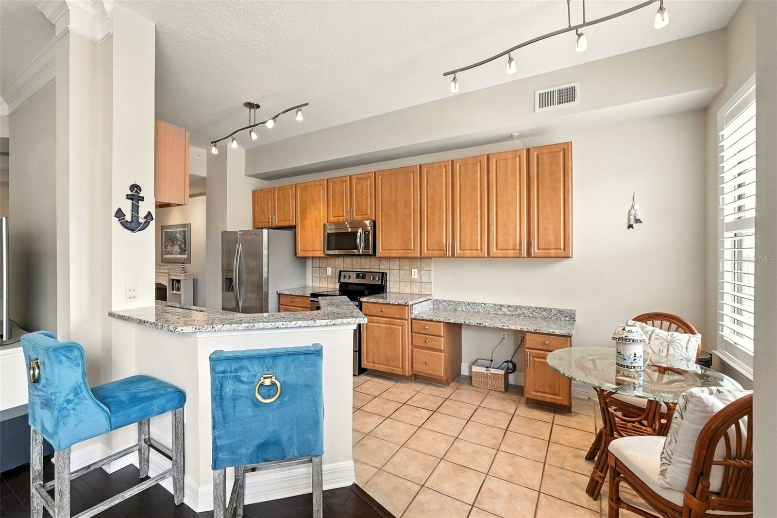 Image 15 of 46 For 501 Mirasol Circle 213