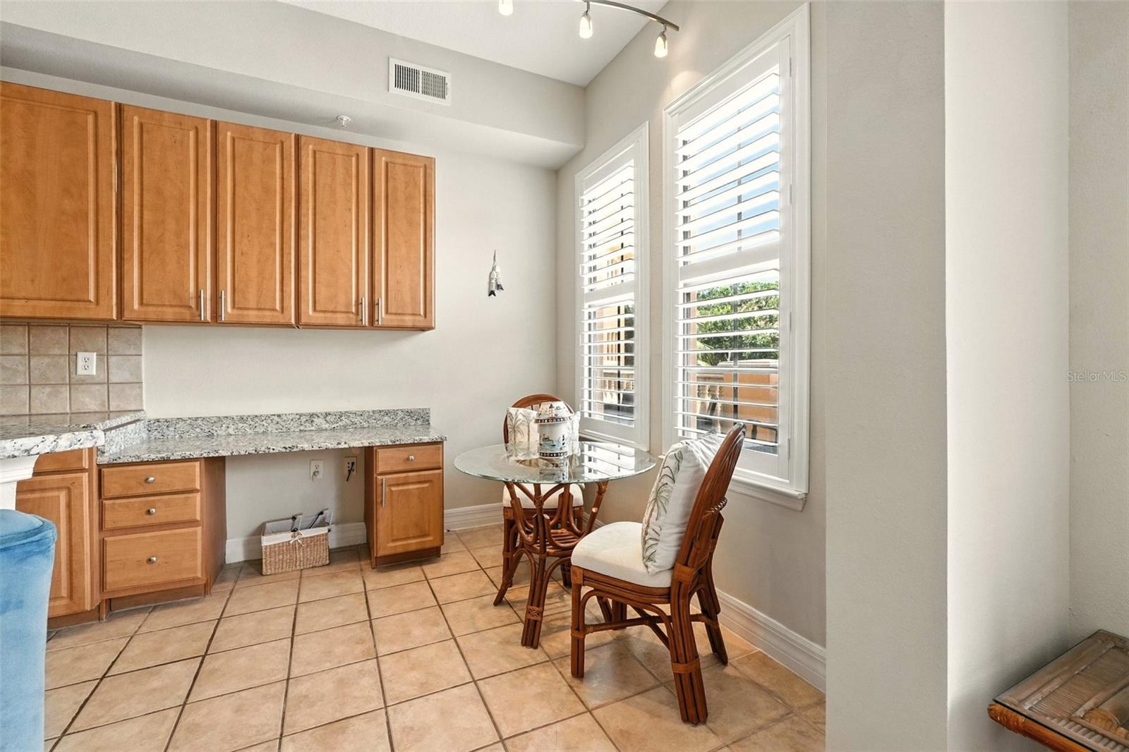 Image 16 of 46 For 501 Mirasol Circle 213