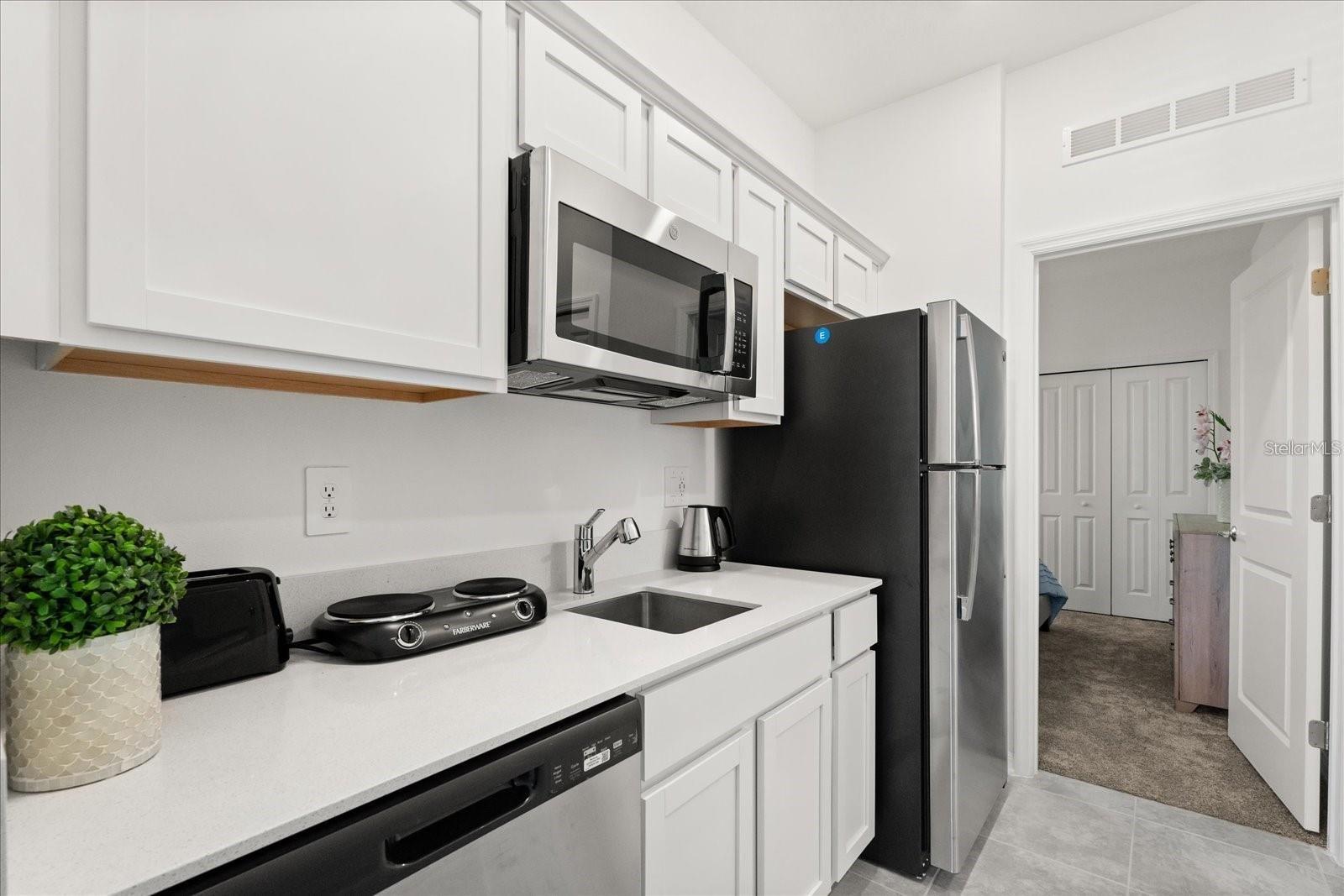 Image 6 of 7 For 2156 Merrybells Dr