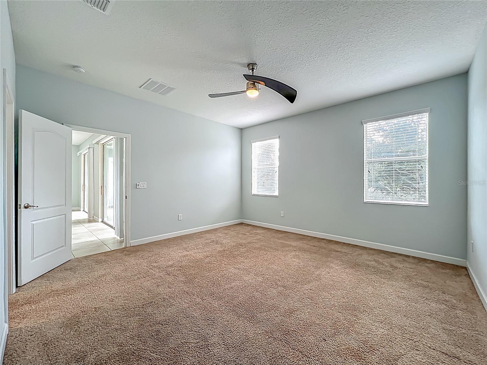 Image 27 of 53 For 15150 Evergreen Oak Loop