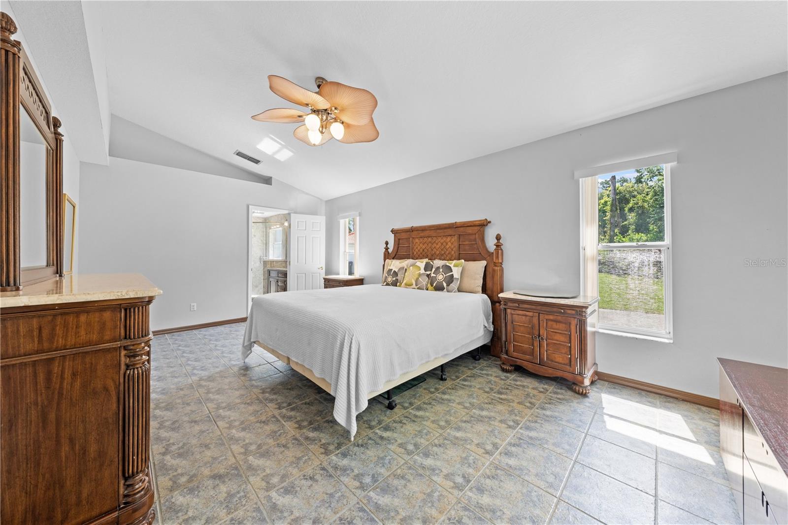 Image 13 of 42 For 608 Maple Forest Drive