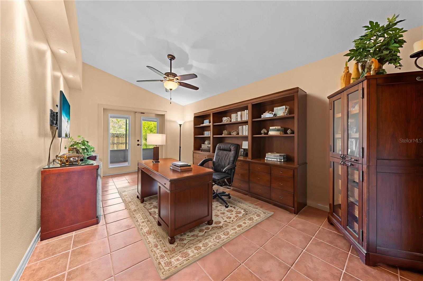 Image 21 of 42 For 608 Maple Forest Drive