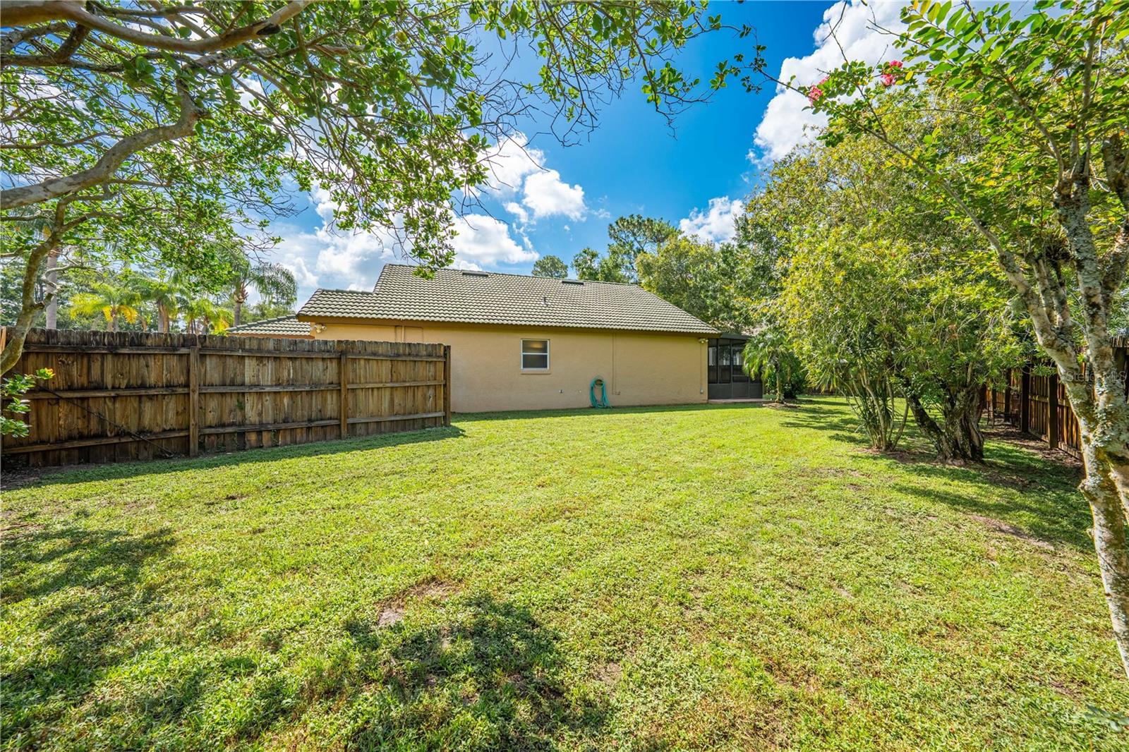 Image 28 of 42 For 608 Maple Forest Drive