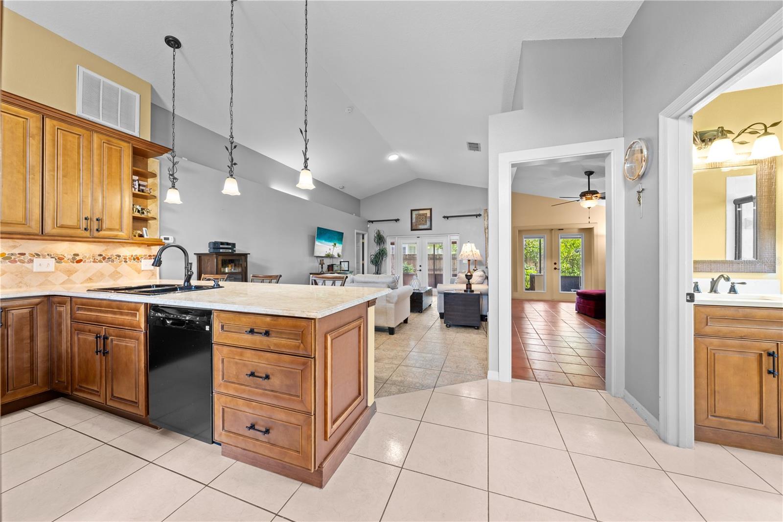 Image 7 of 42 For 608 Maple Forest Drive
