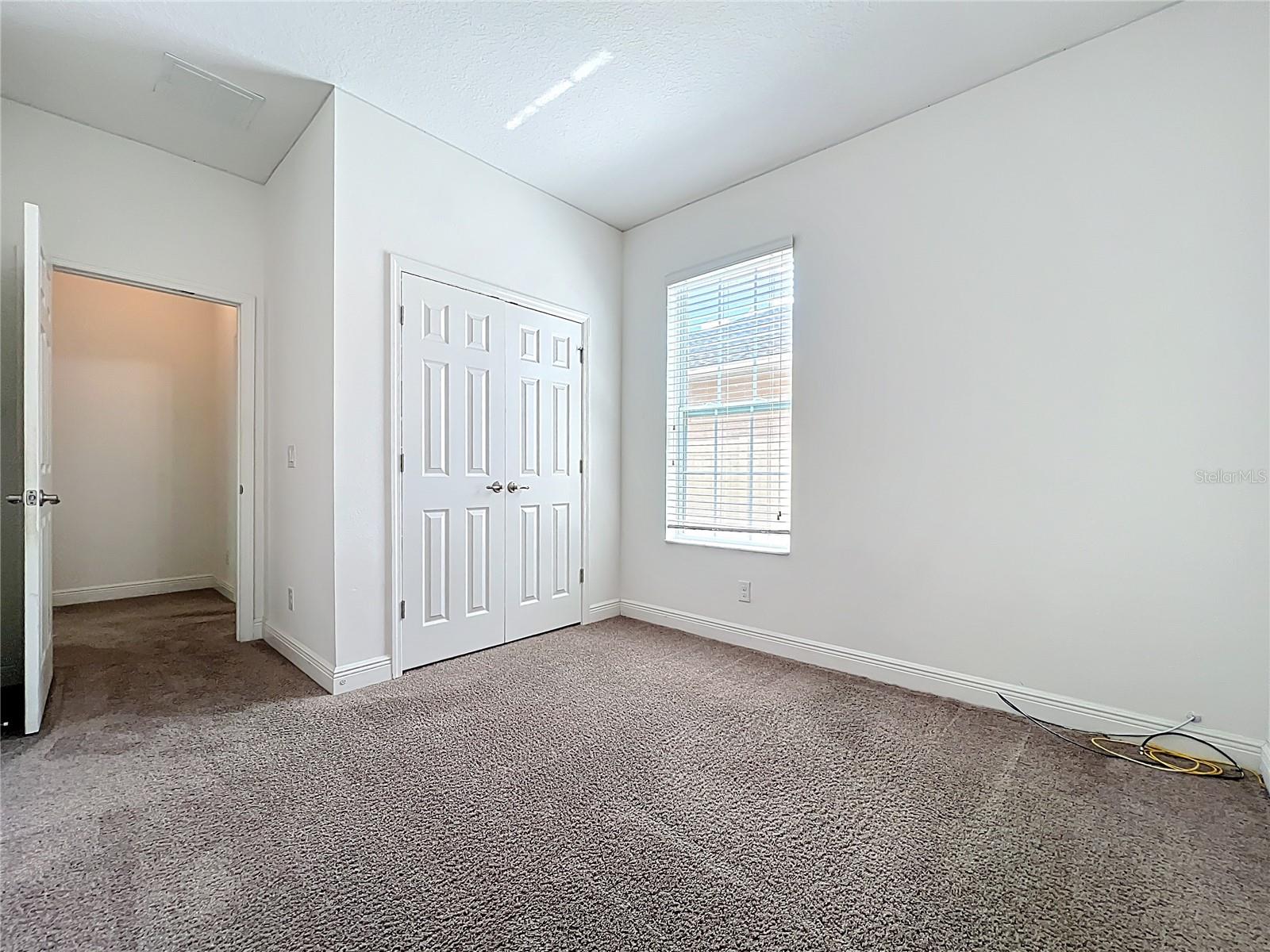 Image 19 of 44 For 14481 Breakwater Way