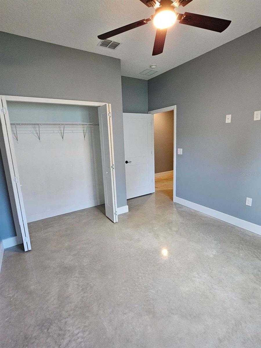 Image 13 of 15 For 785 Giblin Avenue Sw