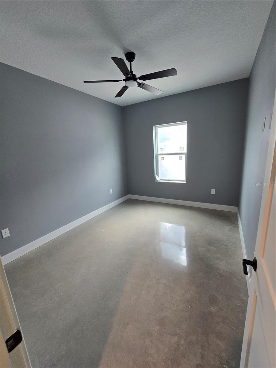 Image 14 of 15 For 785 Giblin Avenue Sw