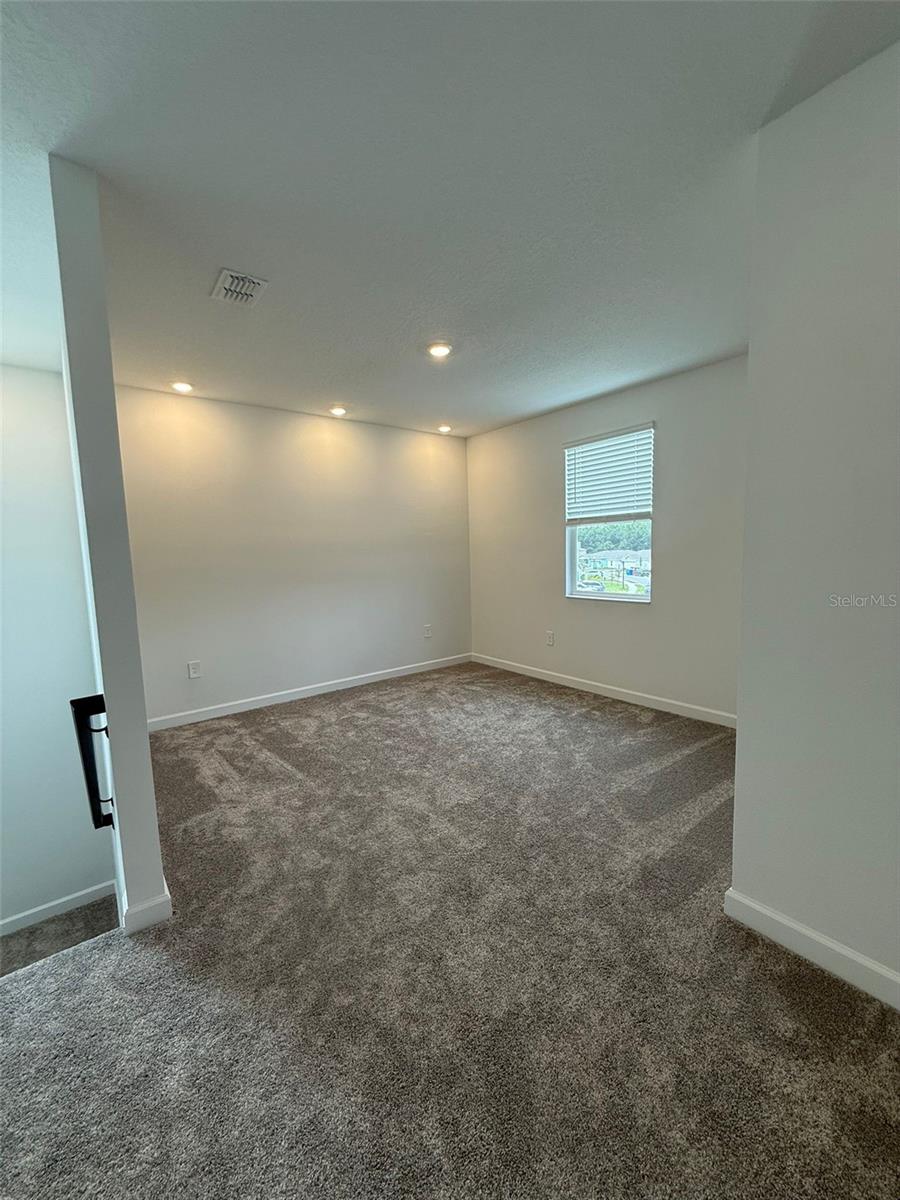 Image 8 of 30 For 5403 Lewisham Drive