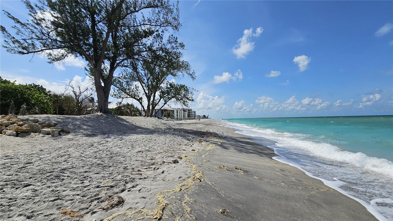 Image 30 of 33 For 2950 Beach Road A321
