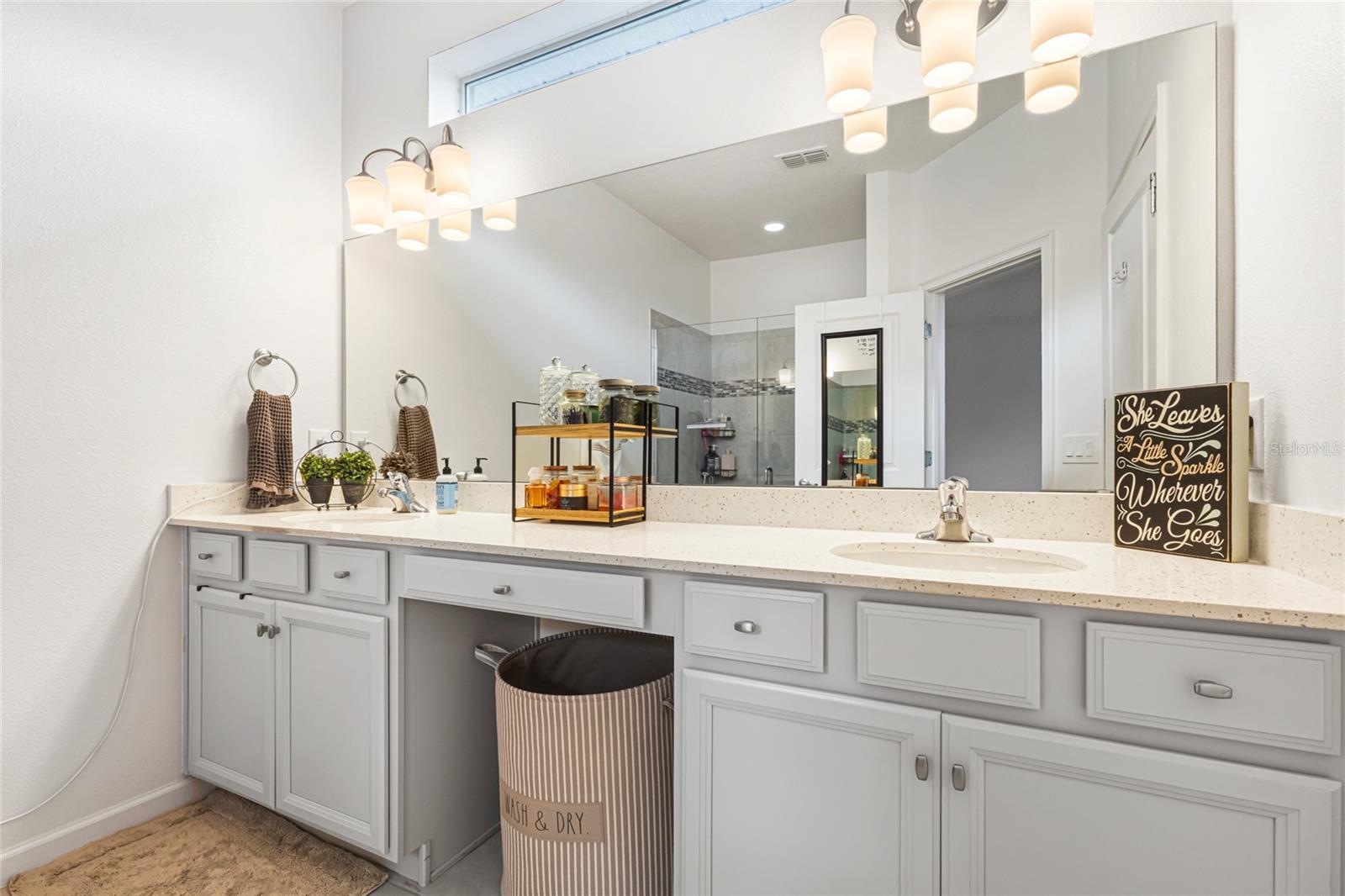 Image 21 of 31 For 2560 Rush Bay Way
