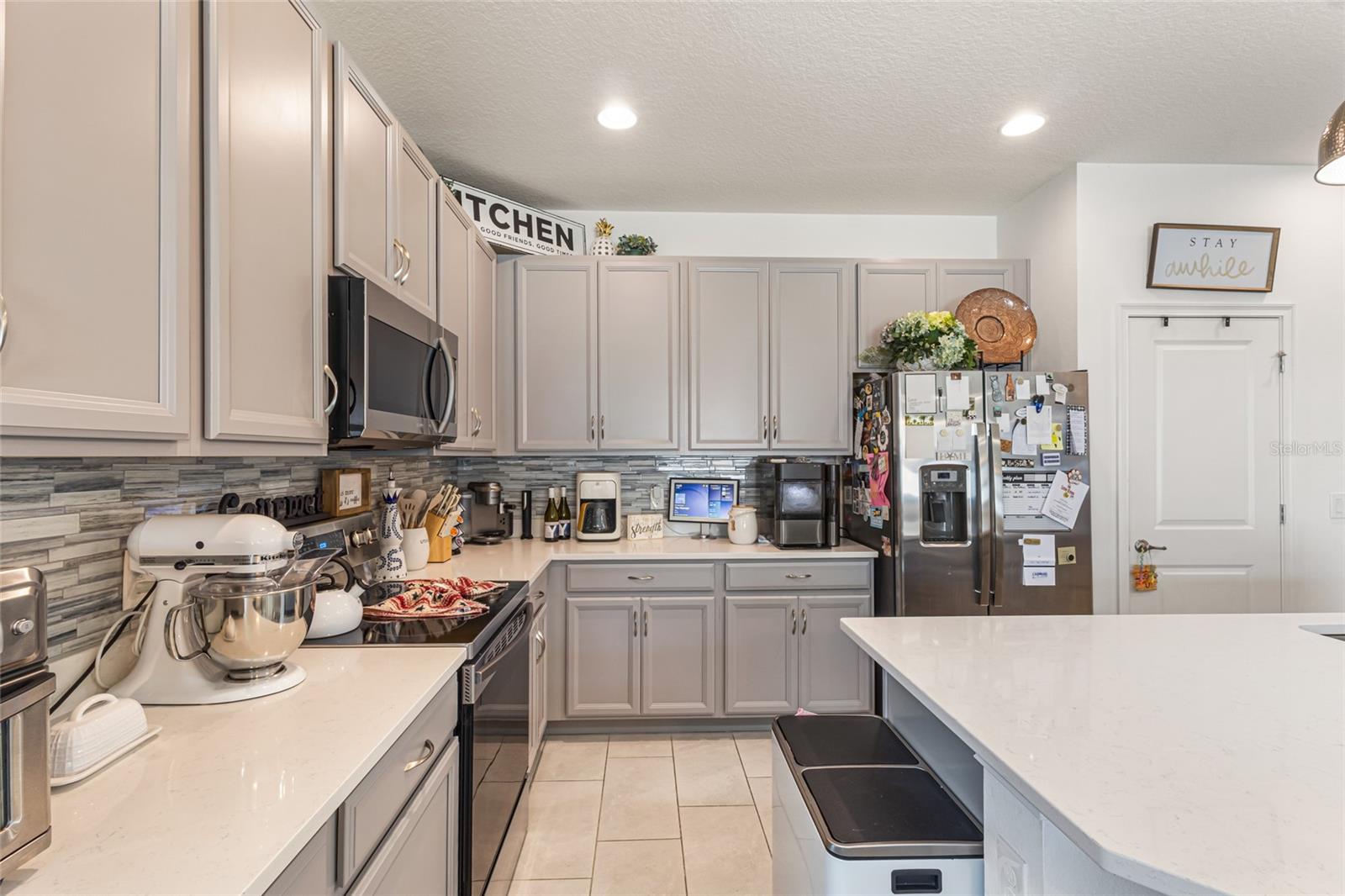Image 9 of 31 For 2560 Rush Bay Way