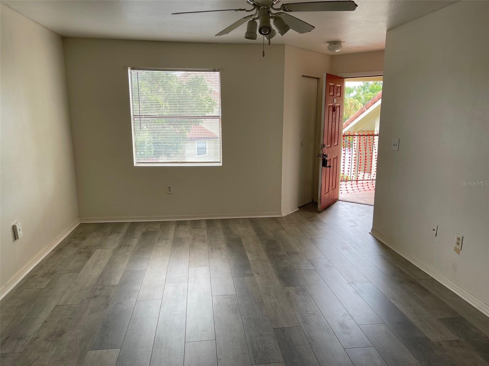 Image 4 of 8 For 3016 Parkway Boulevard 303