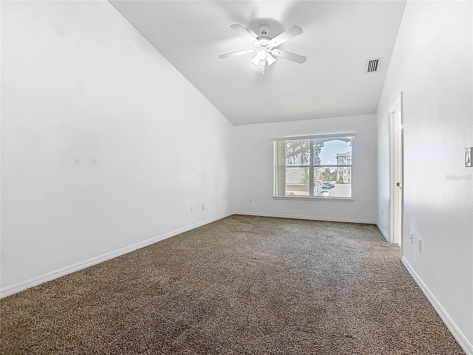 Image 4 of 57 For 2760 Club Cortile Circle