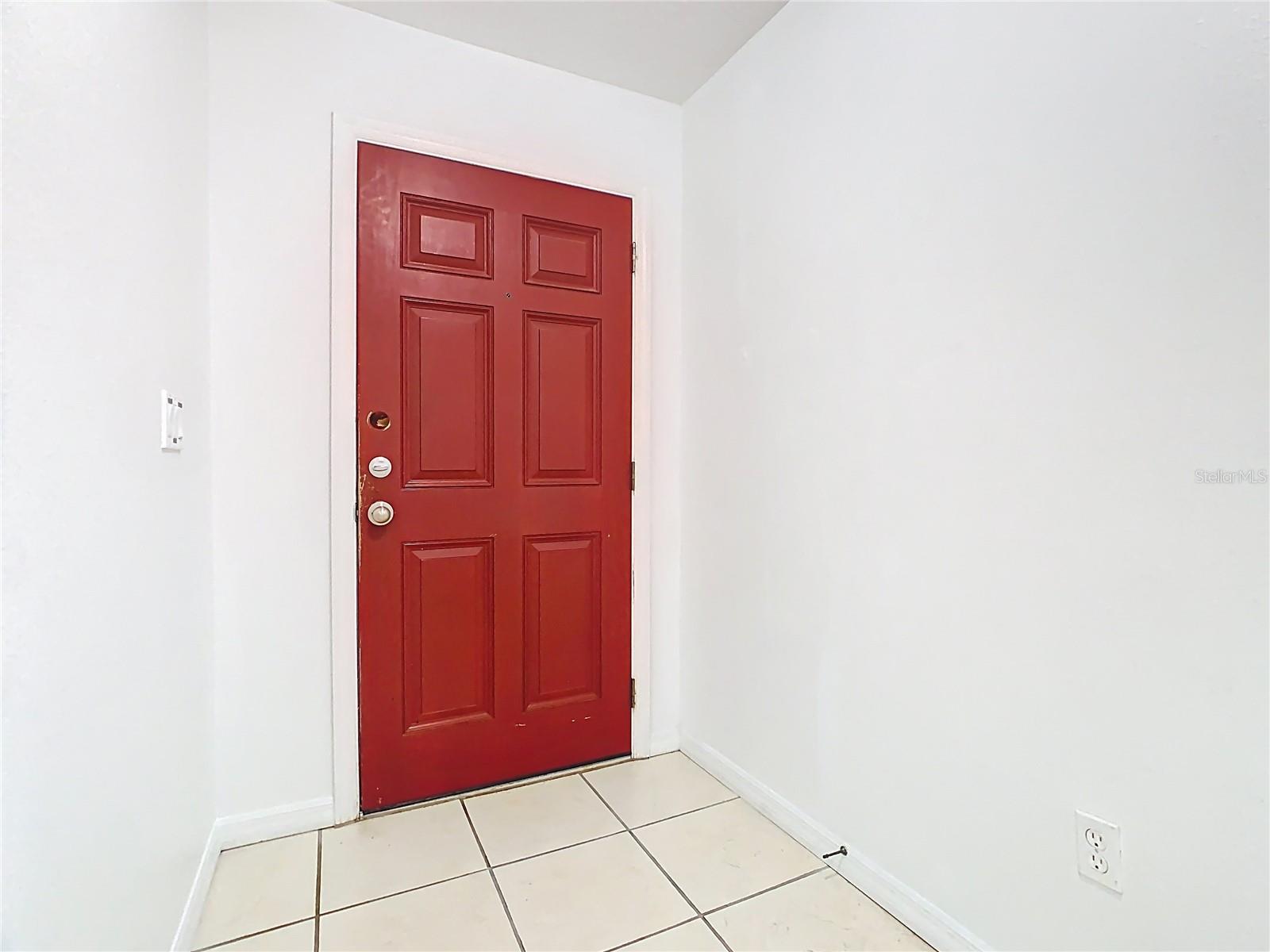 Image 7 of 57 For 2760 Club Cortile Circle