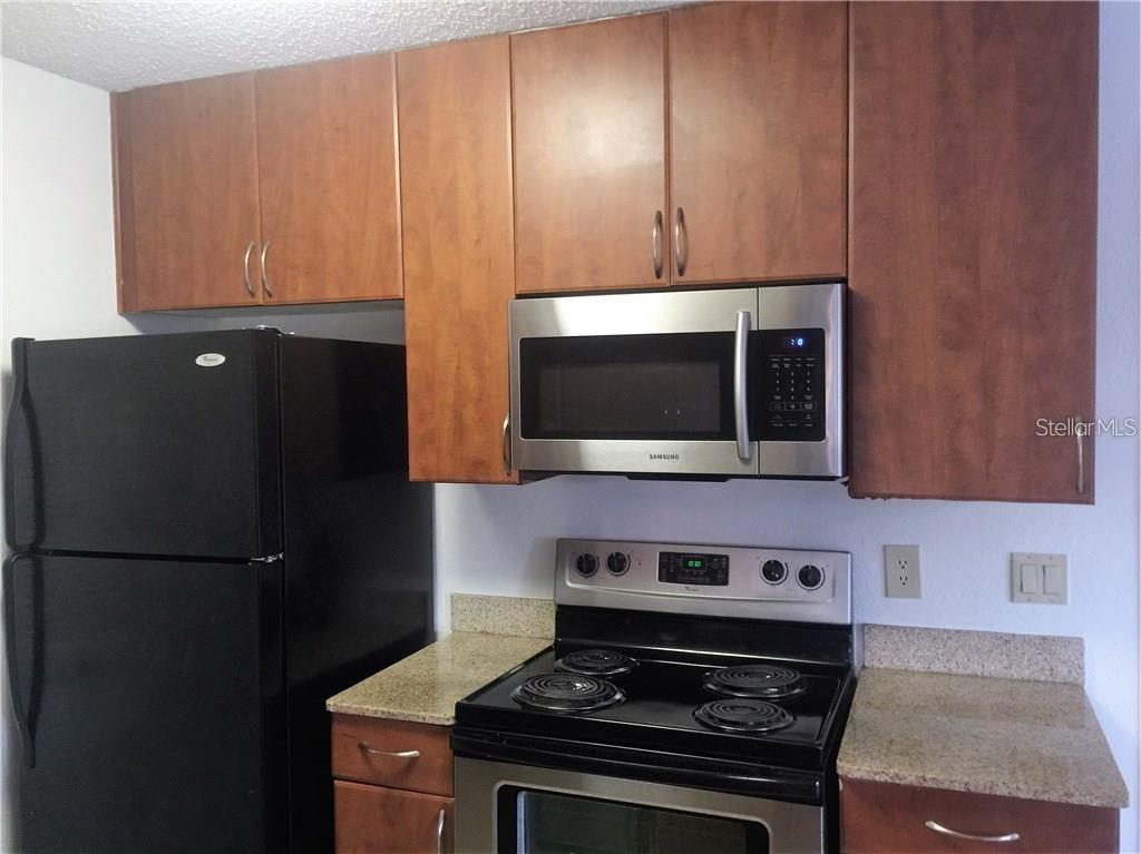 Image 4 of 22 For 11558 Westwood Boulevard 822