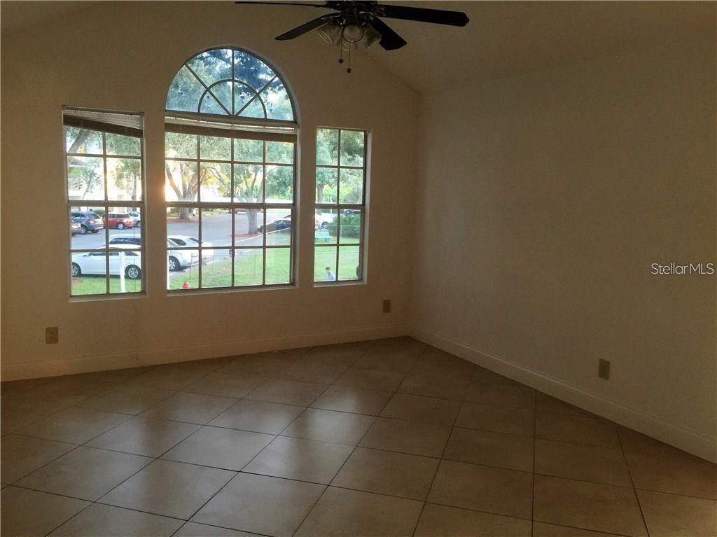 Image 5 of 22 For 11558 Westwood Boulevard 822