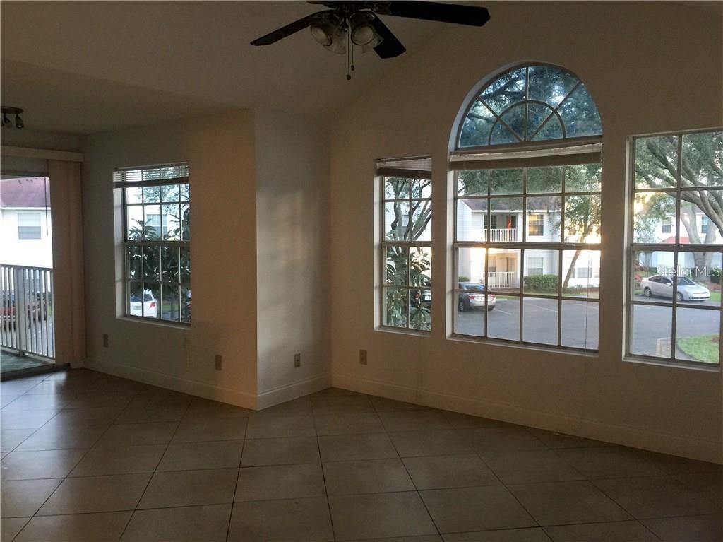 Image 7 of 22 For 11558 Westwood Boulevard 822