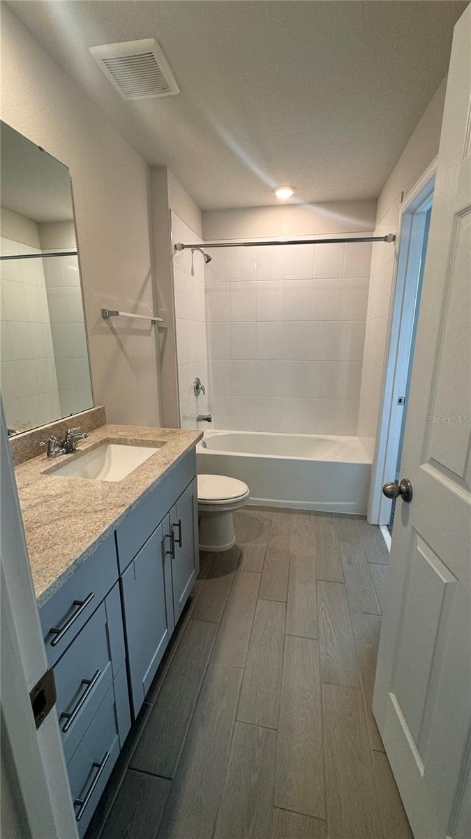 Image 18 of 26 For 780 Legacy Drive