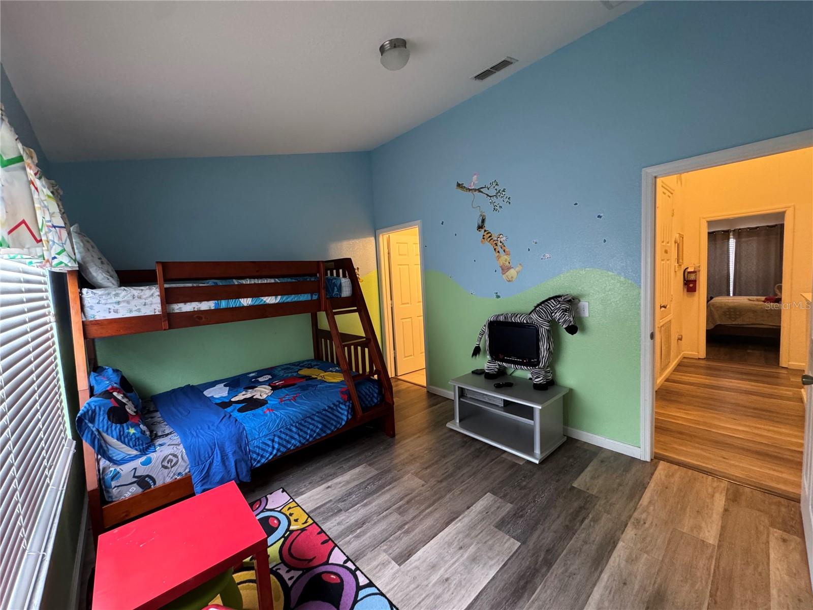 Image 12 of 17 For 7658 Otterspool Street