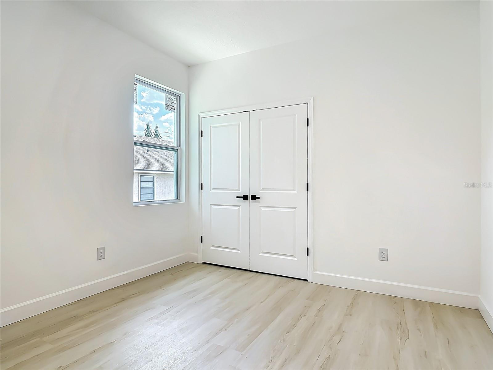 Image 20 of 50 For 1351 Mellonville Avenue