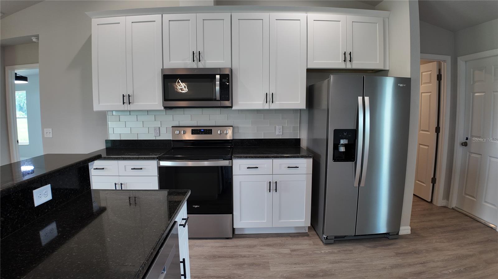 Listing photo id 8 for 107 Buchannon Terrace