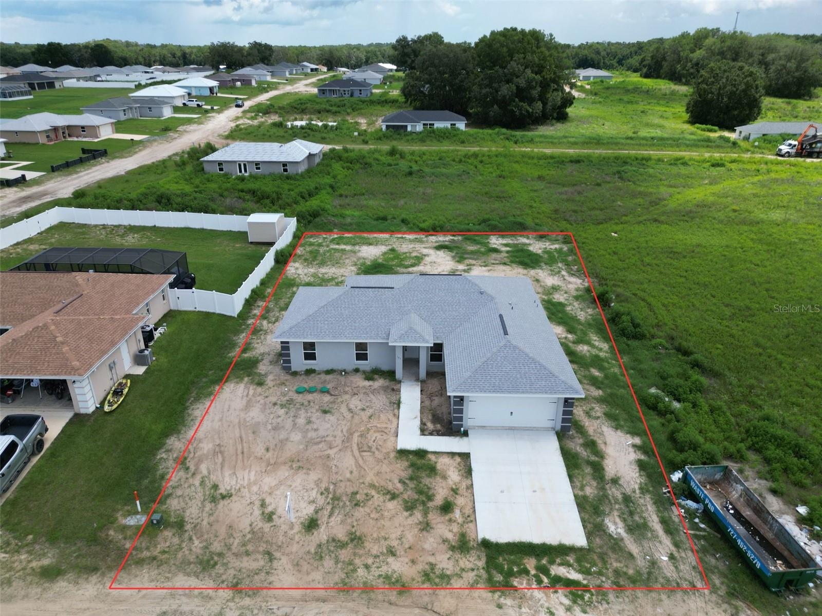 Listing photo id 28 for 107 Buchannon Terrace