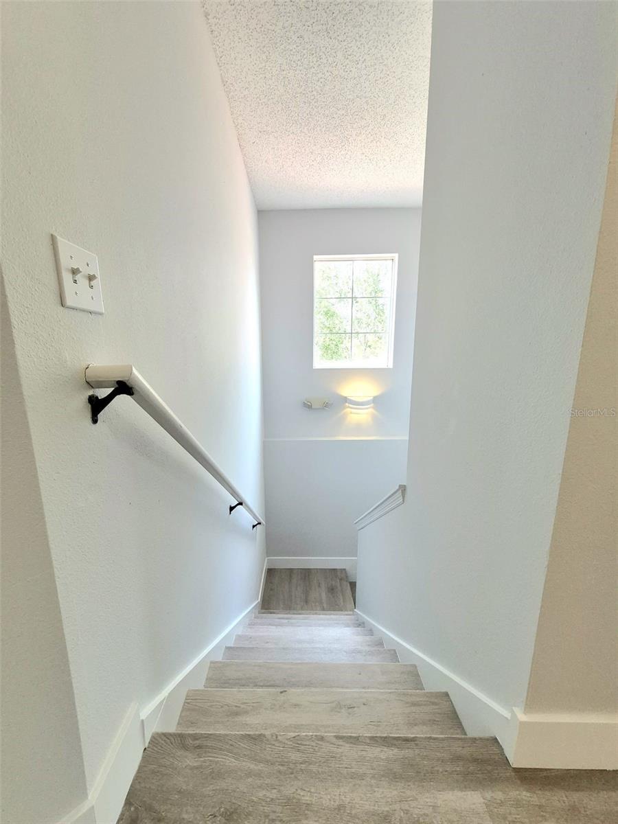 Image 20 of 28 For 4708 Vero Beach Place