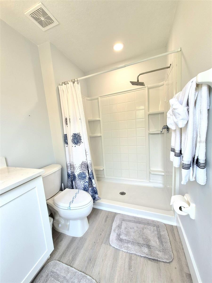 Image 26 of 28 For 4708 Vero Beach Place