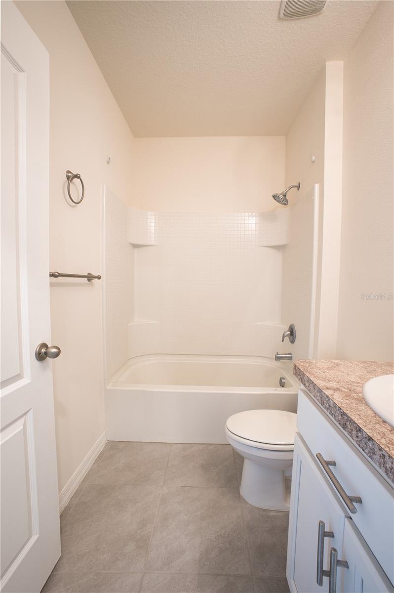 Image 19 of 49 For 1320 Coventry Court
