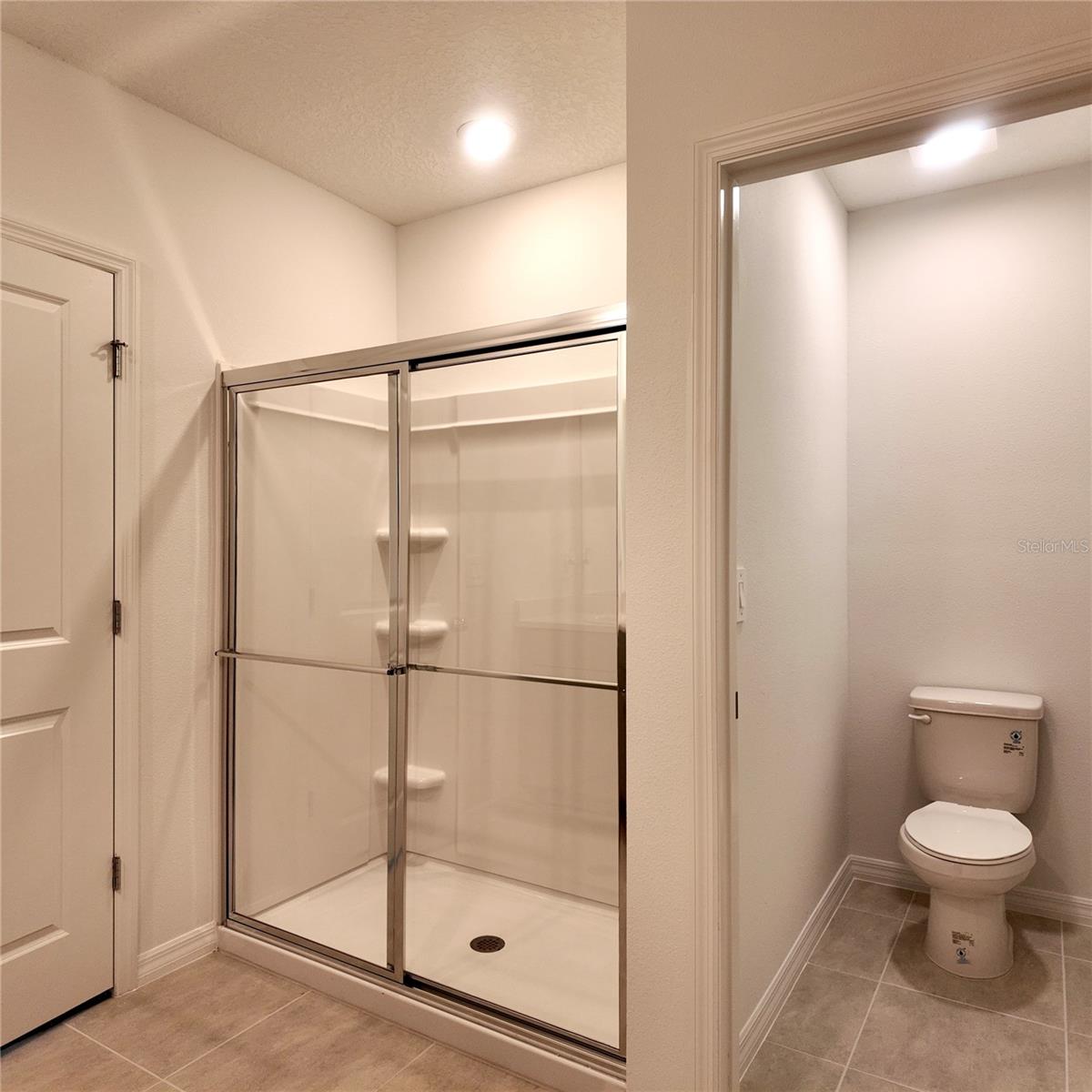 Image 11 of 25 For 4752 Cloister Street