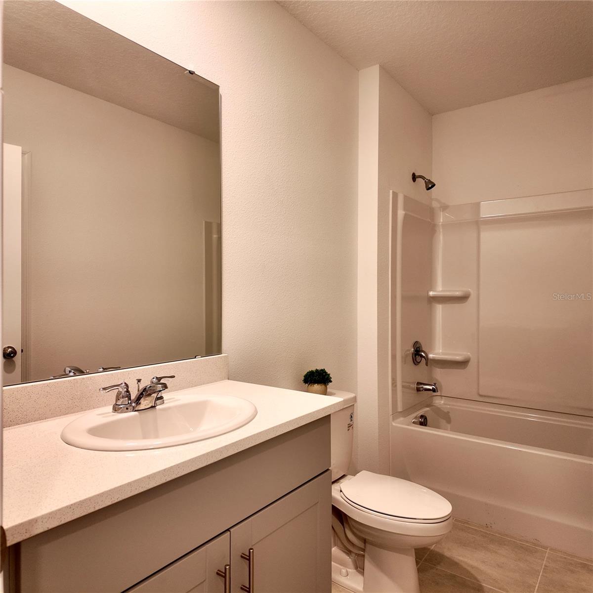 Image 16 of 25 For 4752 Cloister Street