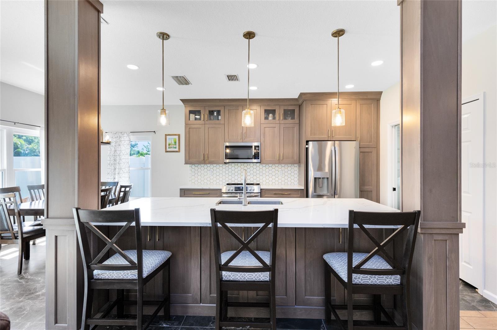 Image 3 of 38 For 10943 Prairie Hawk Drive