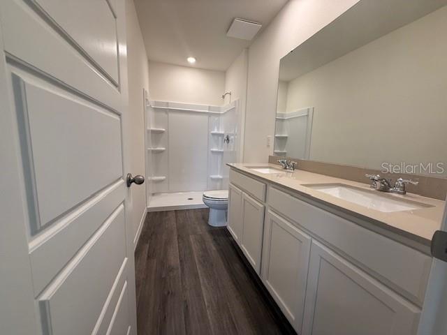 Image 5 of 10 For 2136 Monteverde Avenue