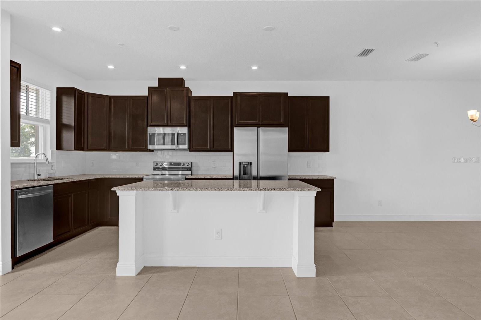 Image 9 of 30 For 7059 Nemours Parkway