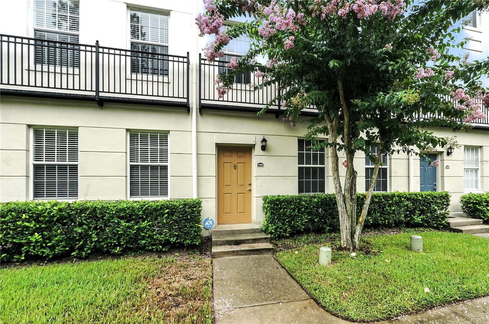 Image 3 of 36 For 742 Centervale Drive 742