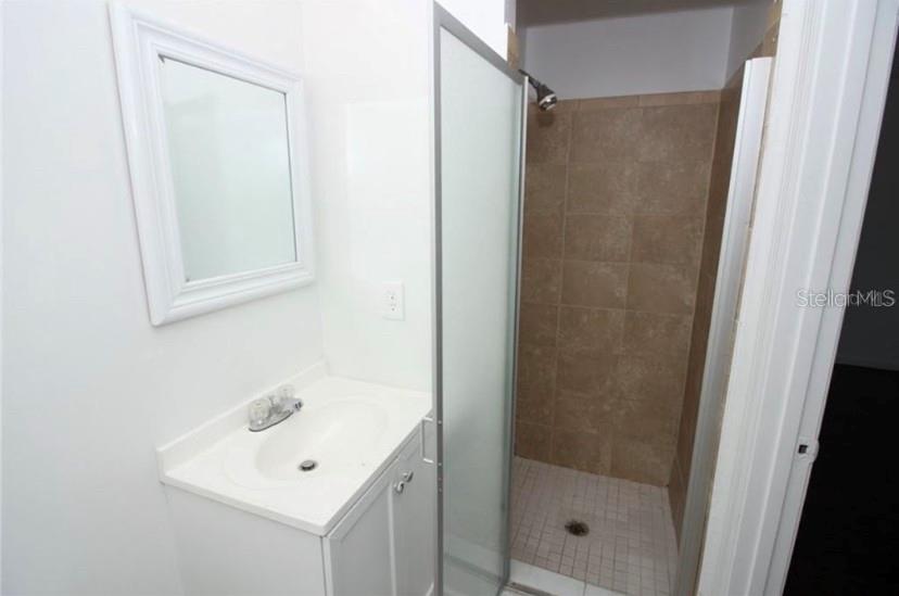 Image 16 of 24 For 2332 Huntington Green Court 7