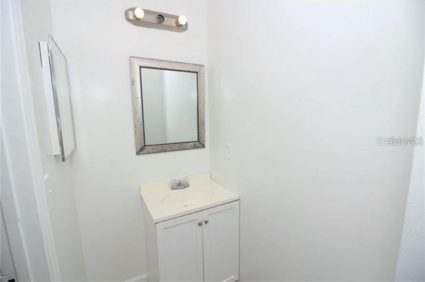 Image 20 of 24 For 2332 Huntington Green Court 7
