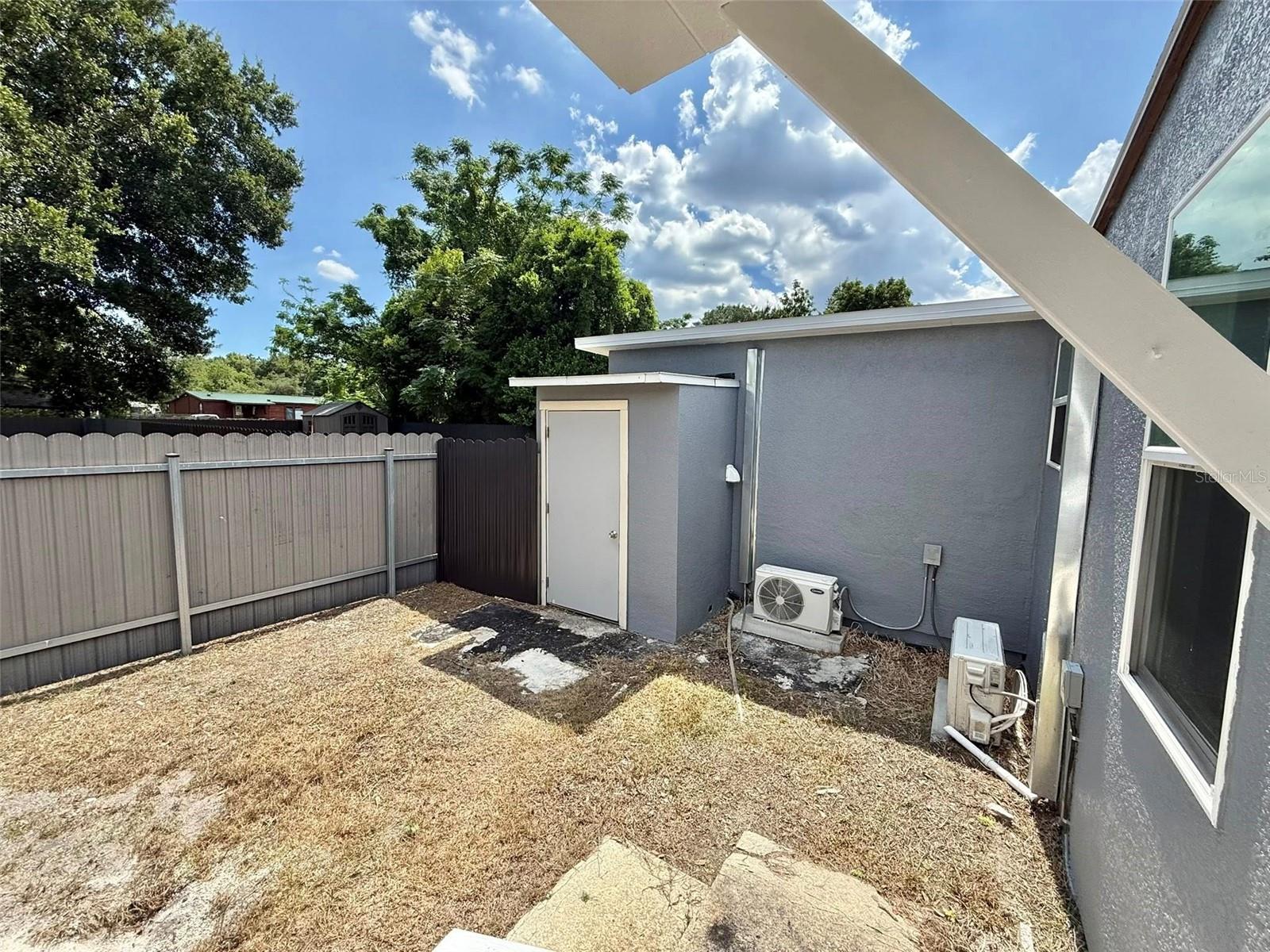 Image 20 of 22 For 7034 Easter Street