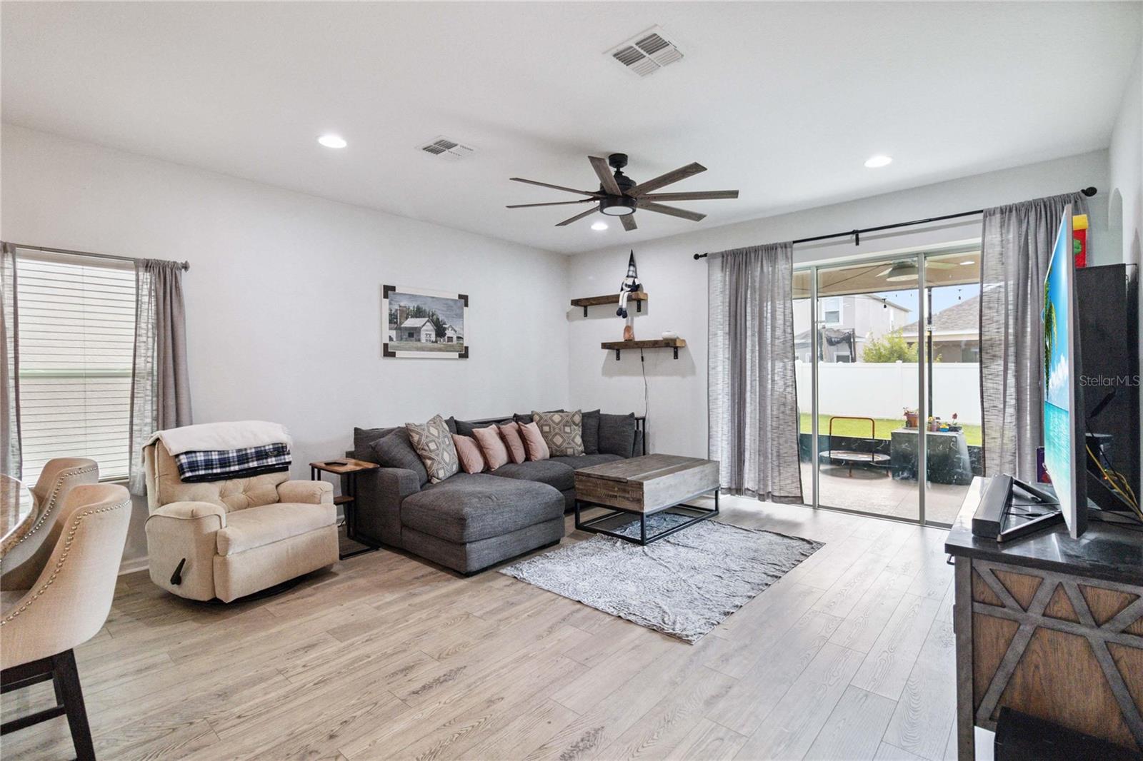 Image 10 of 50 For 1635 Hawksbill Lane