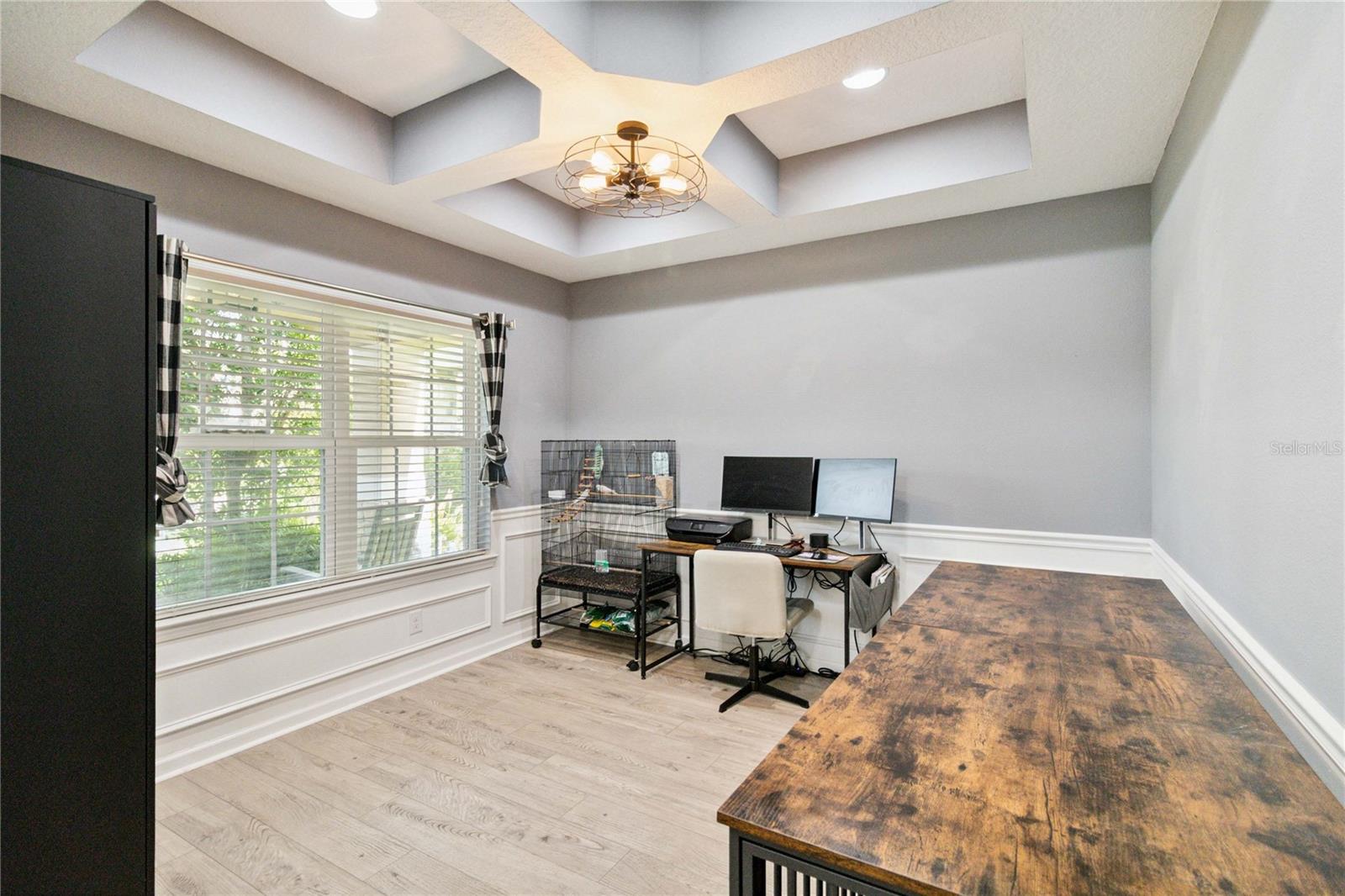Image 20 of 50 For 1635 Hawksbill Lane