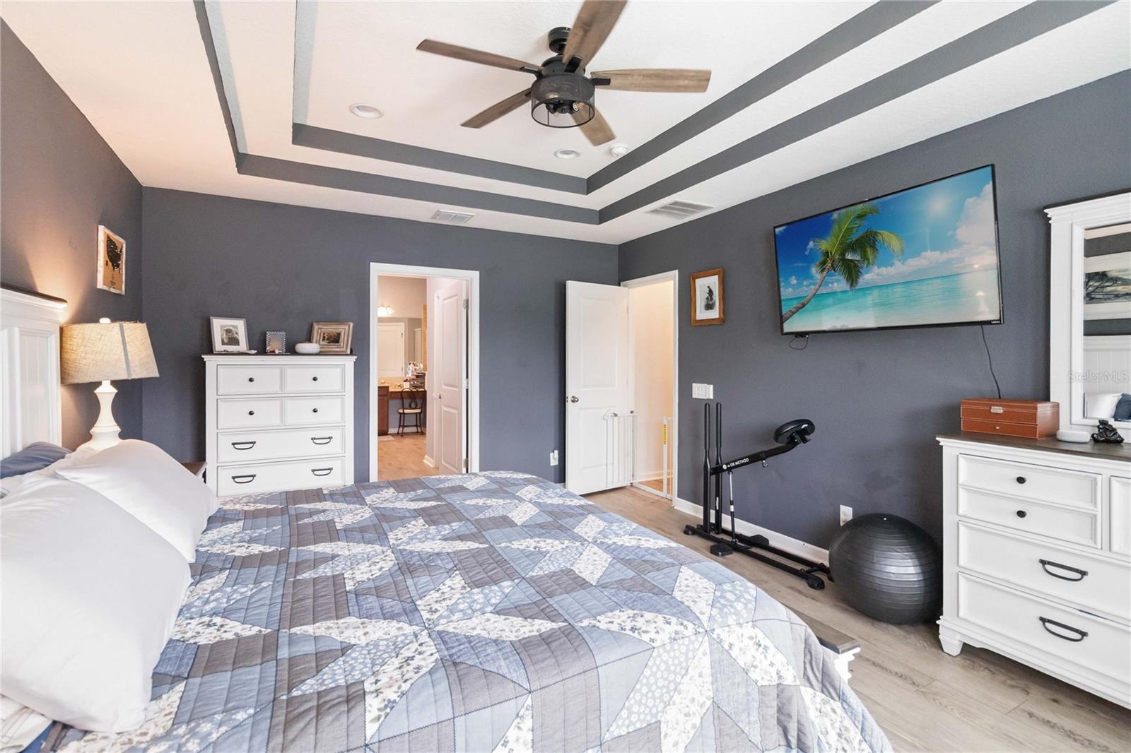 Image 23 of 50 For 1635 Hawksbill Lane