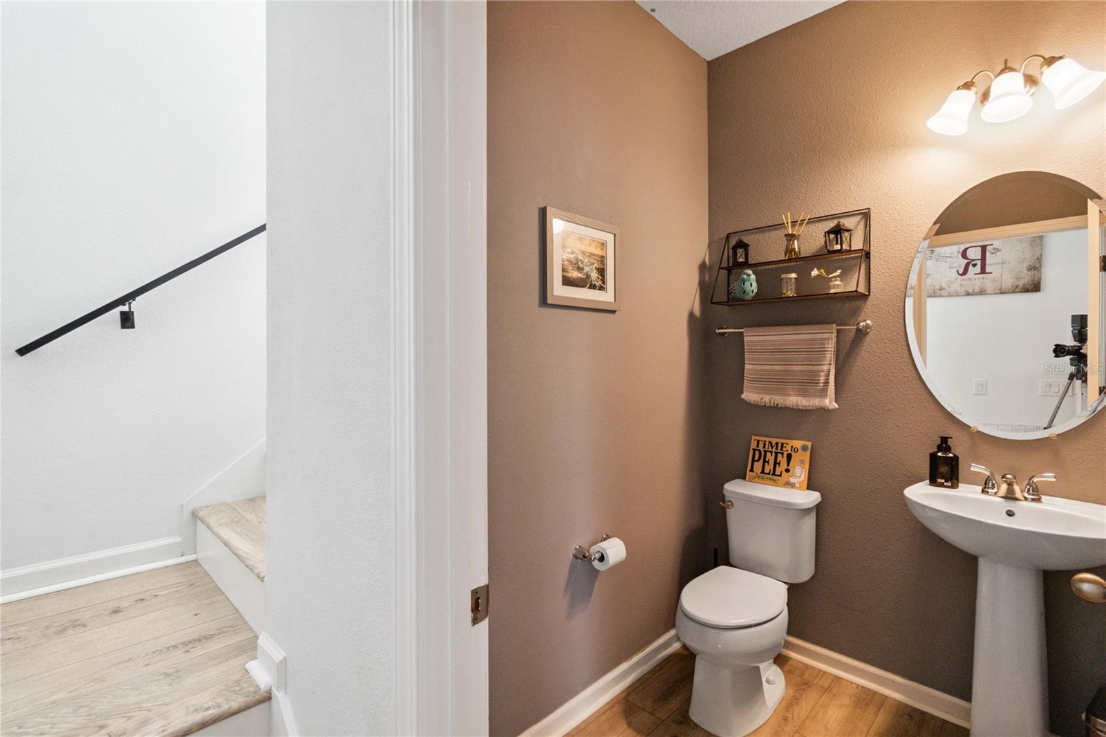 Image 27 of 50 For 1635 Hawksbill Lane