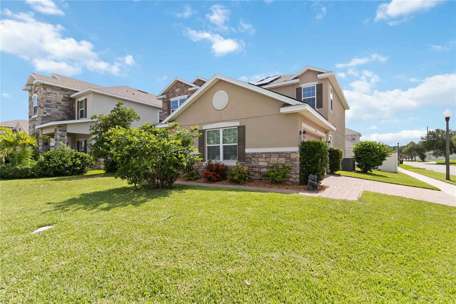 Image 3 of 50 For 1635 Hawksbill Lane